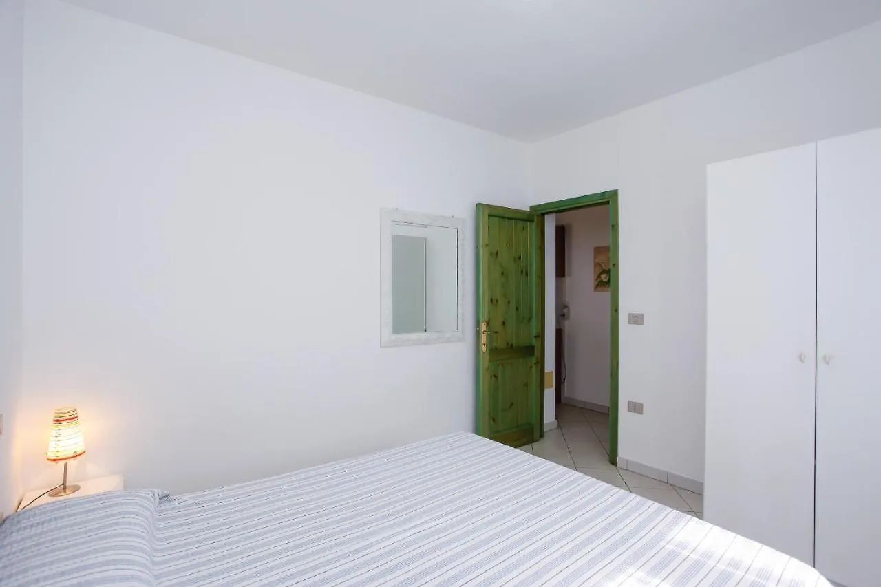 La Ena Casa Vacanze بودوني 0*,  إيطاليا